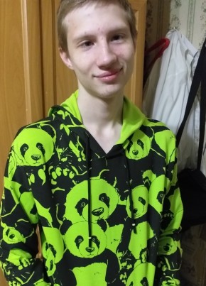 Денис, 20, Россия, Москва