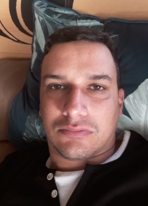 António , 41, Schweizerische Eidgenossenschaft, Dornach SO