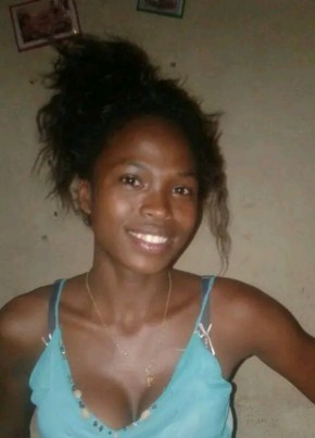 Gerentine, 26, République de Madagascar, Maroantsetra
