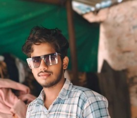 विजेंद्र ्योगी, 18, Jaipur
