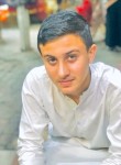Amir khan, 18  , Gujranwala