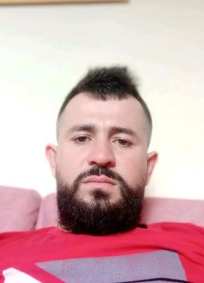 محمد, 18, Lebanon, Beirut