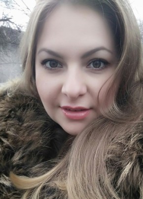 Людмилка, 35, Україна, Докучаєвськ