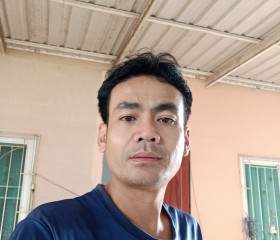 Tuy, 18, Si Bun Rueang