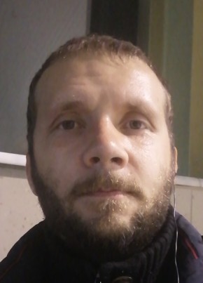 Виталий, 36, Россия, Уват