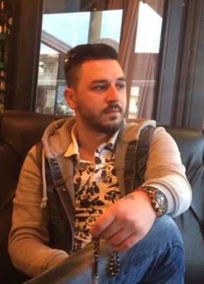 Yusuf Bayram, 32, Türkiye Cumhuriyeti, Akyazı