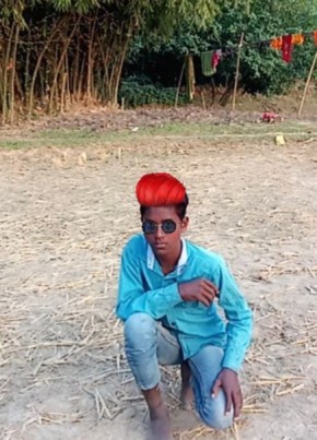 Deepak Rishi, 18, India, Kishanganj