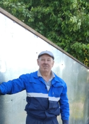 Дмитрий из Красноярска 60 лет