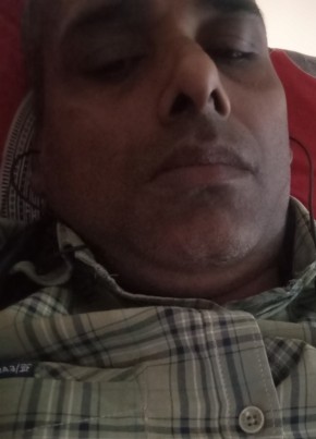 Robin из اَلْفَرْوَانِيَّة 34 года