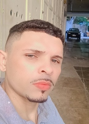 Francinaldo dó n из Rio de Janeiro 32 года