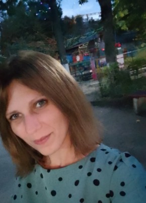 Юлия, 33, Россия, Прохладный