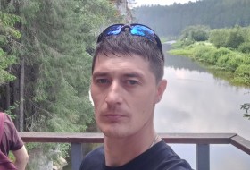 Ivan, 38 - Just Me