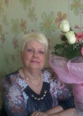 людмила, 64, Россия, Северск