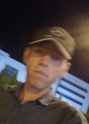 Azat из Türkmenabat 22 года
