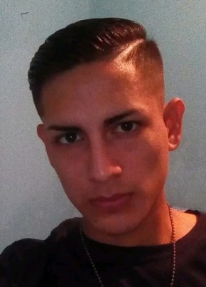 Josue из Tela 31 год