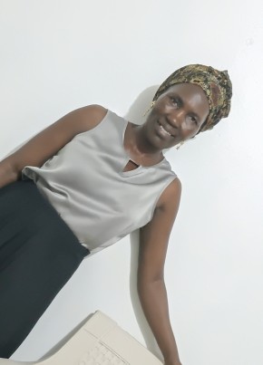 Naira из Mombasa 18 лет