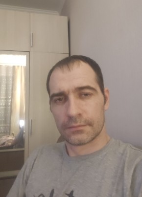 Sergey, 42, Russia, Nizhnevartovsk