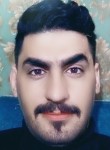 Khaled, 26  , Istanbul