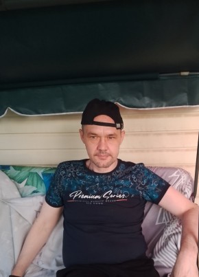 Виталий из Тольятти 45 лет