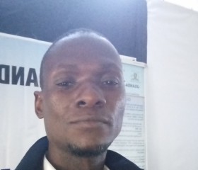 Denis S, 39 лет, Entebbe