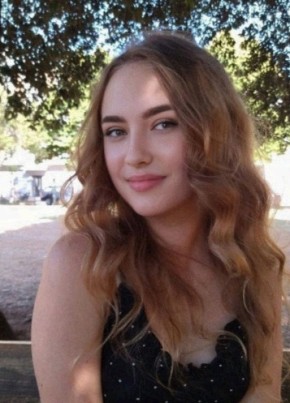 Полина из Ижевска 29 лет