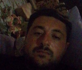 Resid, 29, Ganja