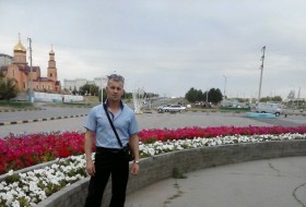 Yuriy, 46 - Just Me
