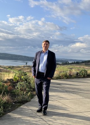Alex из Portland (State of Oregon) 40 лет