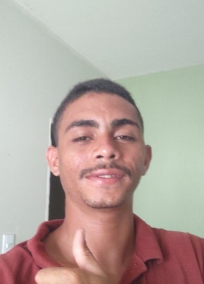 Eduardo из Fortaleza 22 года