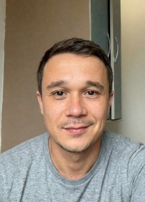 Илья из Екатеринбурга 35 лет