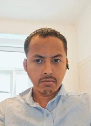 suresh из Kathmandu 29 лет