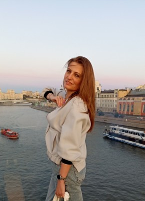 Алина из Москвы 42 года