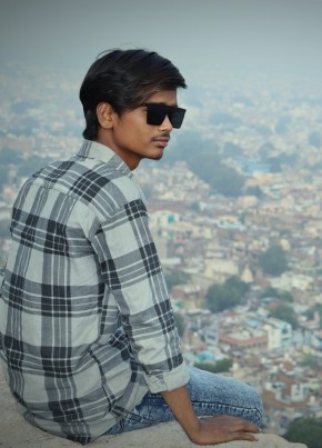 Ahad khan, 19, India, Shivpurī