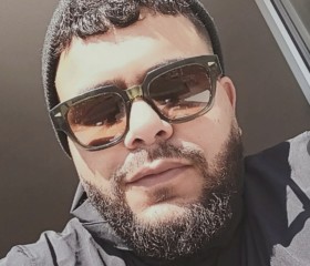 Omar, 30, Lyon