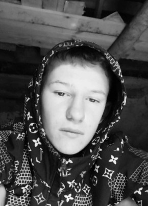 Макс, 21, Россия, Кашары