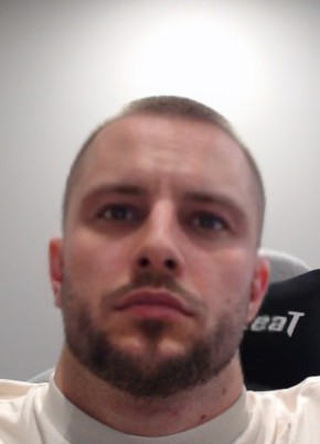 игорь из București 25 лет