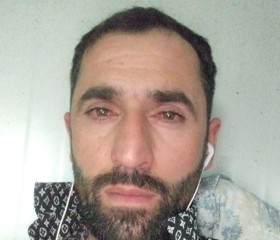 Perviz Kerimov, 37, Qobustan