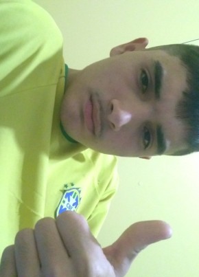 Maicon, 22, República Federativa do Brasil, Cachoeirinha