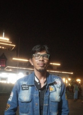 Irwan, 49, Indonesia, Bandung