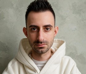 Artur, 32, Moscow