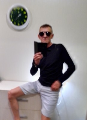 Aleksandr, 51, Russia, Vityazevo