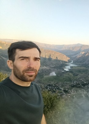 Руслан из Сургута 38 лет