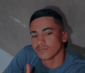 Roberto, 20 лет, Florianópolis