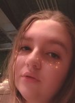 Anastasia, 23, Saint Petersburg