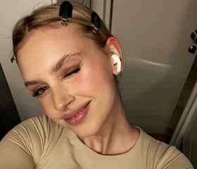 Eva, 29, Moscow
