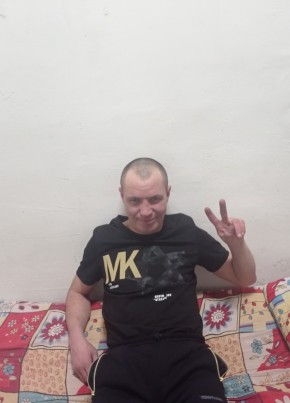 Виктор, 33, Россия, Каменск-Уральский
