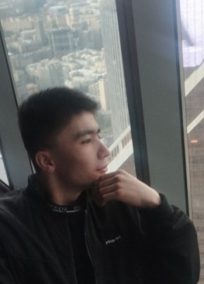 Umar из Москвы 25 лет