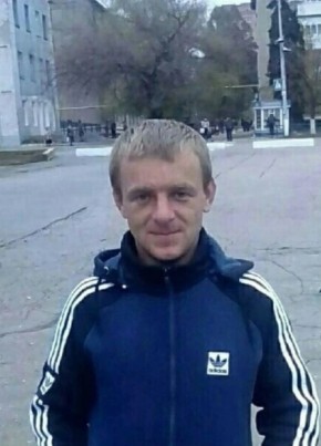БегичевМаксим, 38, Україна, Сніжне