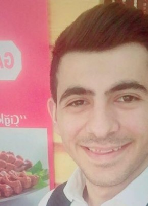 Yaşar, 27, Türkiye Cumhuriyeti, İstanbul