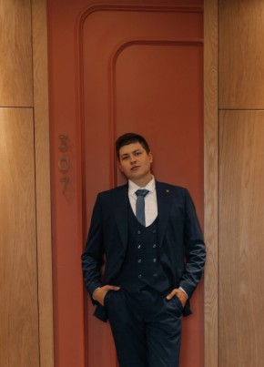 Николай, 25, Россия, Киреевск